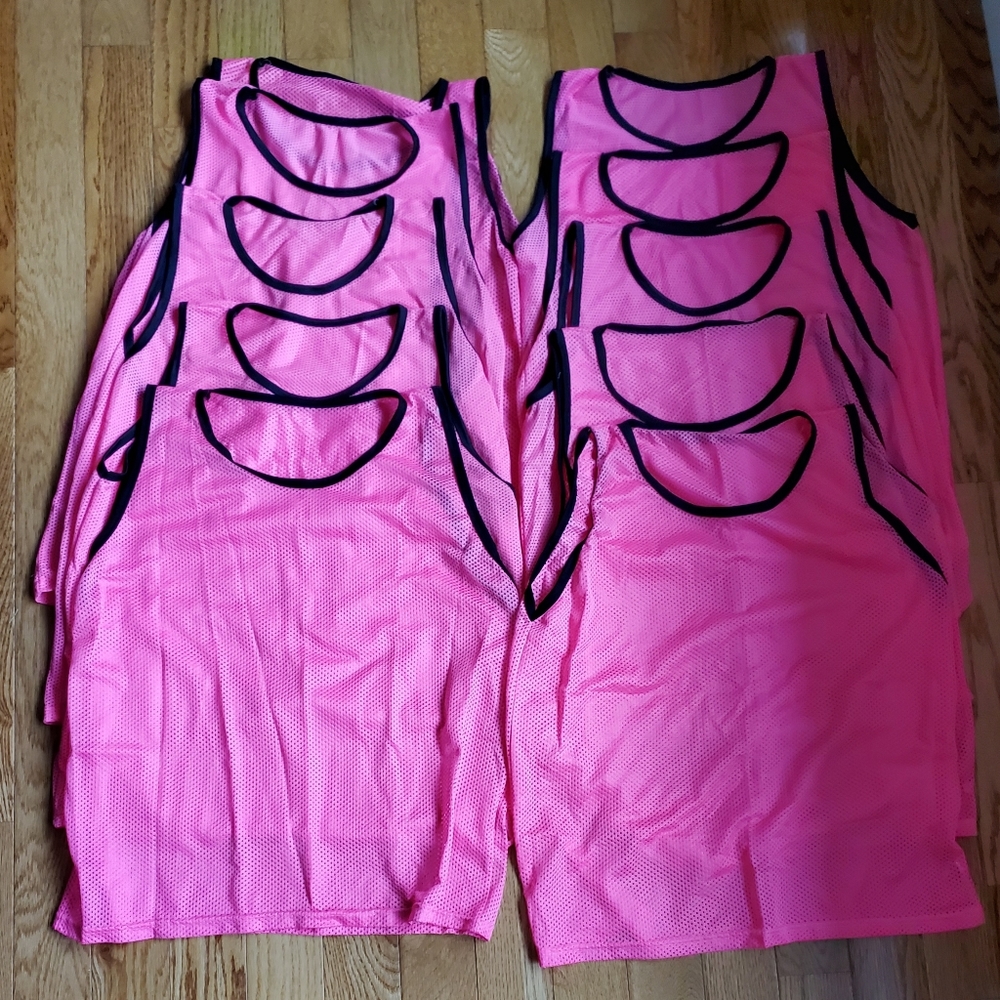 Qty. 11 Adult Mesh Pinnies